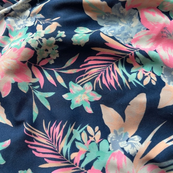 Razorback floral bikini top - Picture 4 of 4